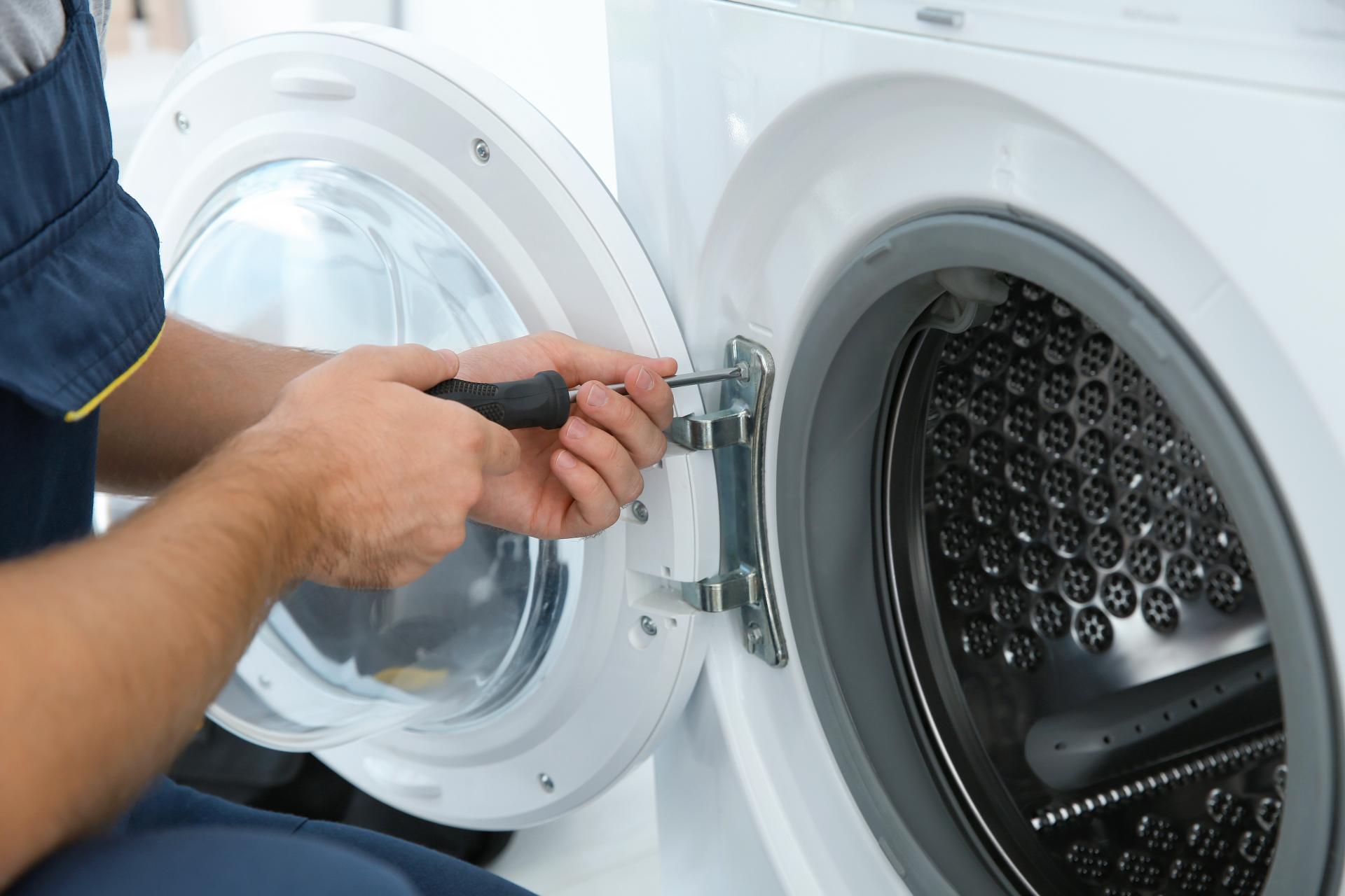 Blanc] Machine à laver Whirlpool ne vidange pas[résolu]